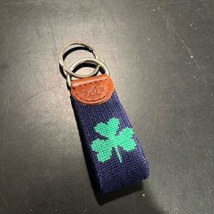 Smathers and Branson Clover Keychain Accessory